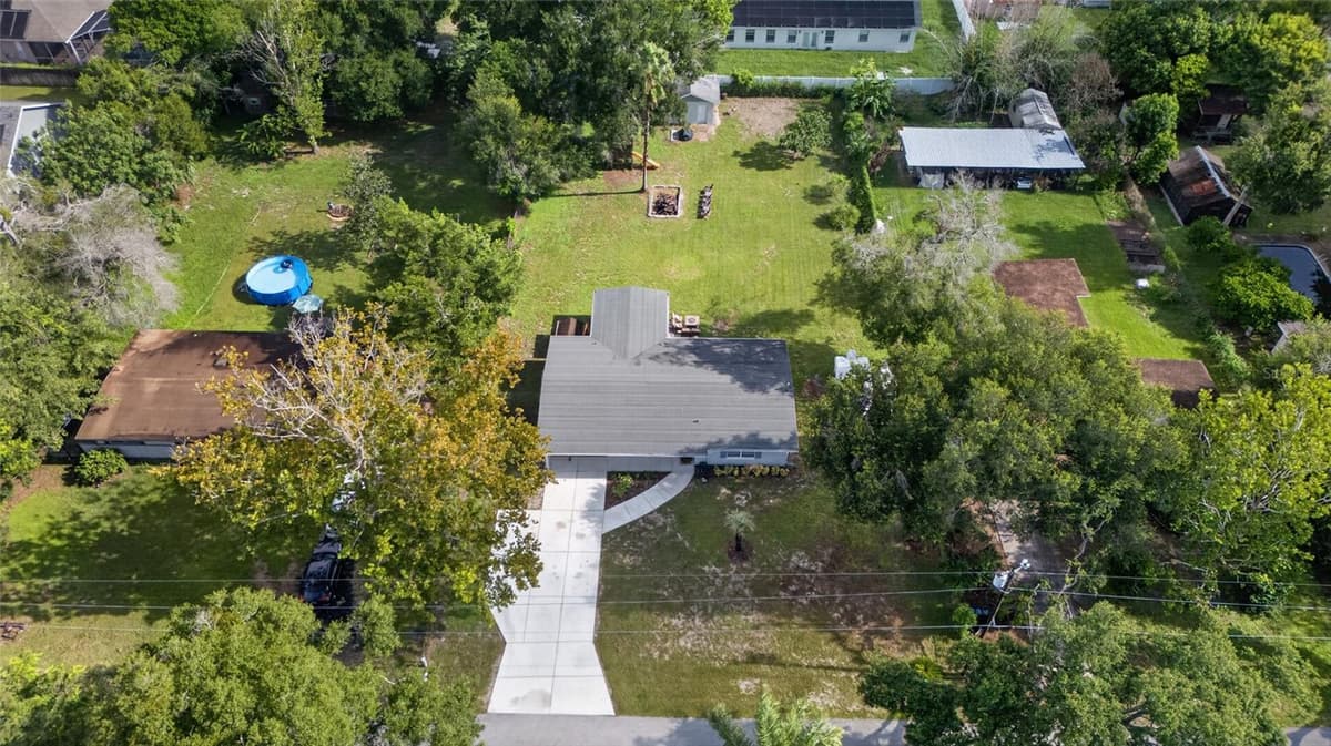 1146 DONALD AVENUE — photo 2 of 46
