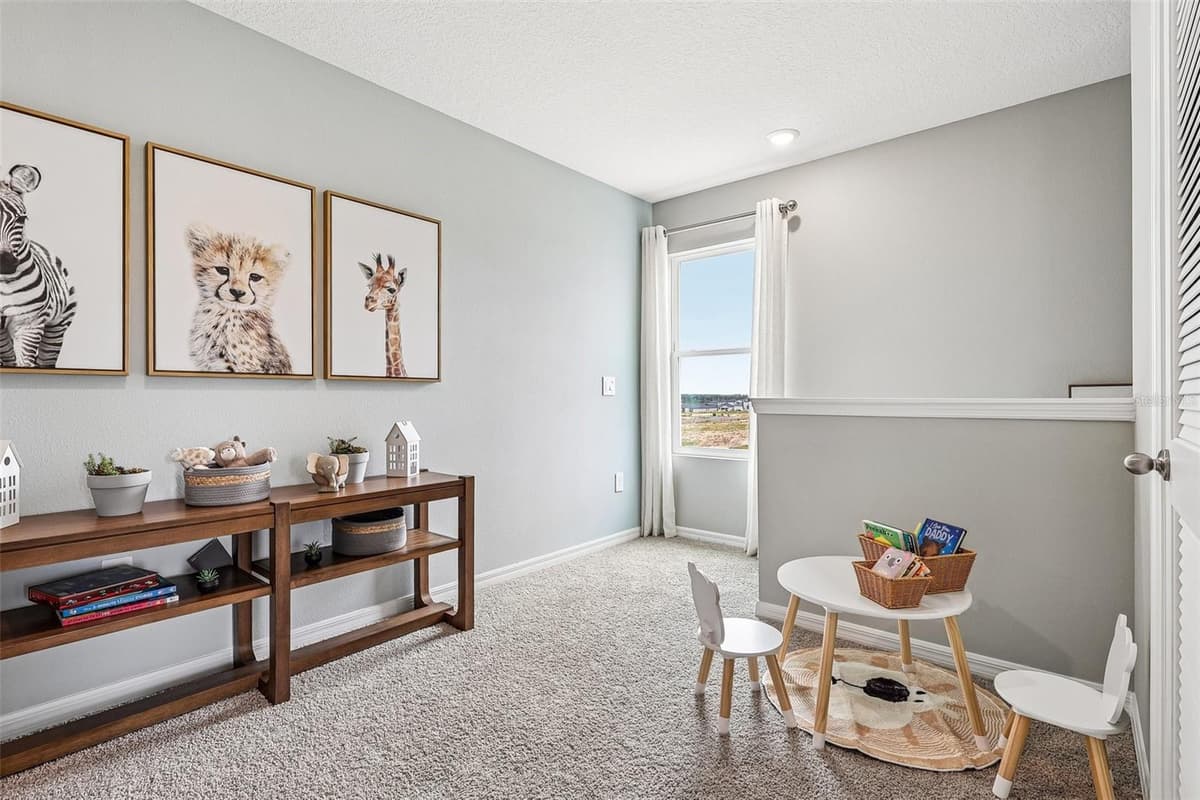 1511 LAS PALMAS STREET — photo 18 of 37