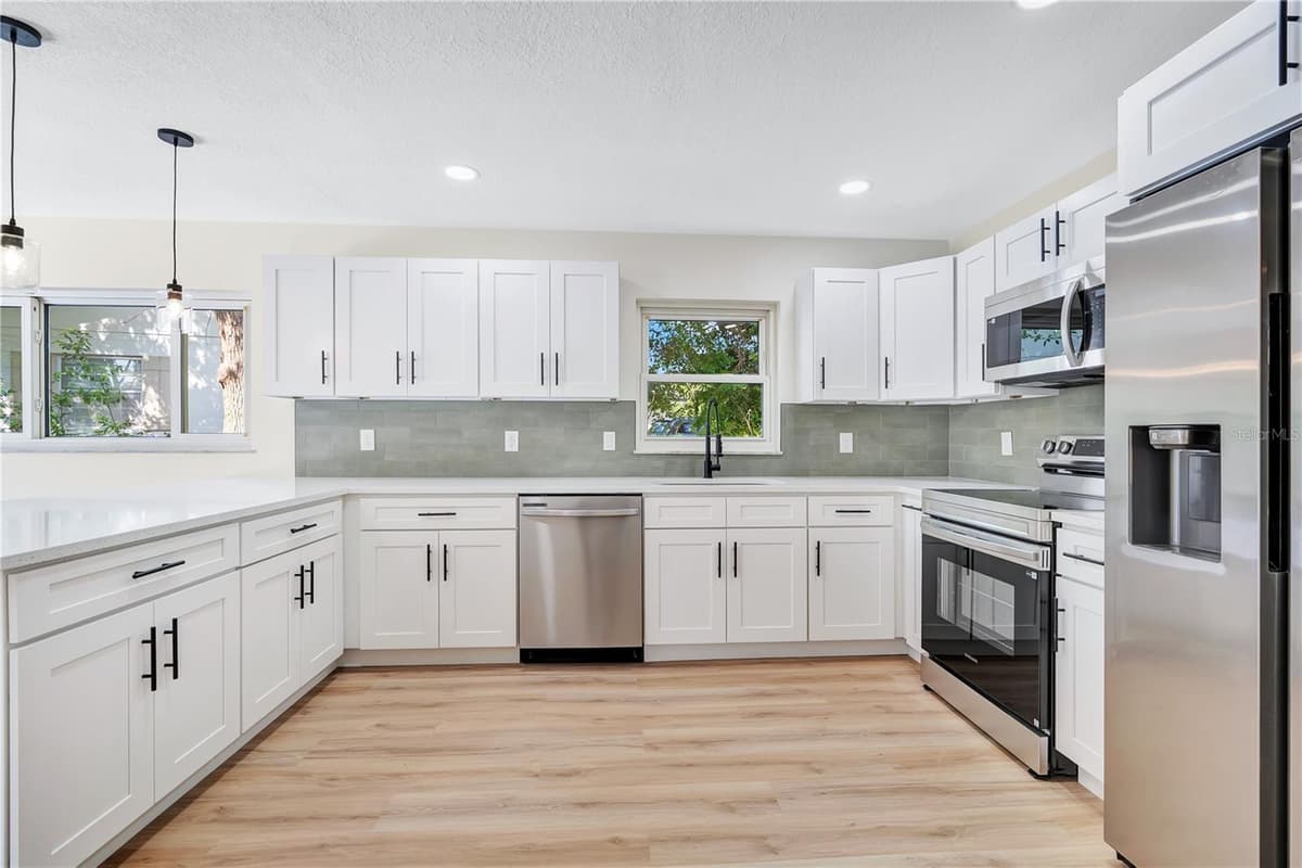 779 PARK MANOR DRIVE — photo 11 of 29
