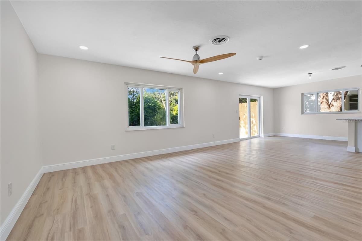 779 PARK MANOR DRIVE — photo 13 of 29