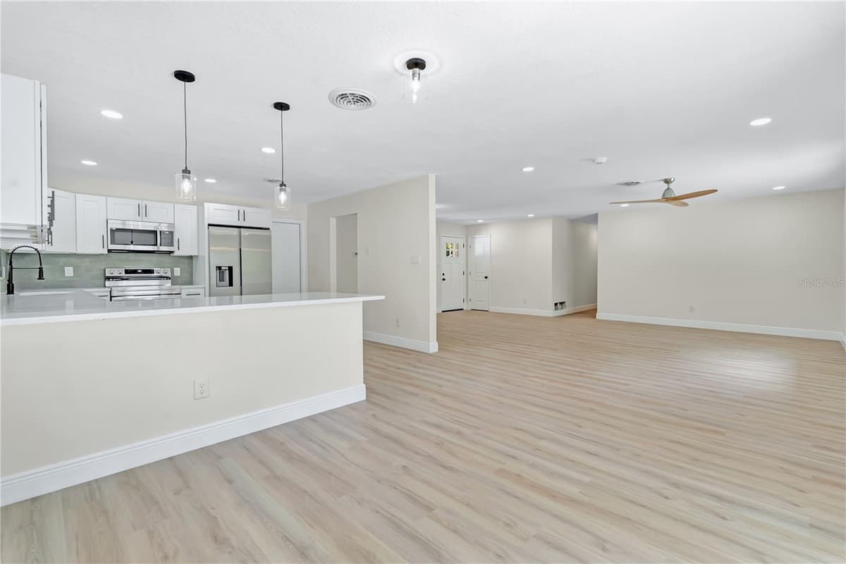 779 PARK MANOR DRIVE — photo 12 of 29