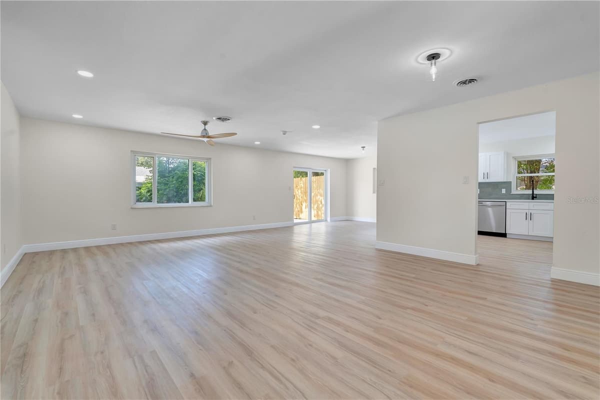 779 PARK MANOR DRIVE — photo 5 of 29
