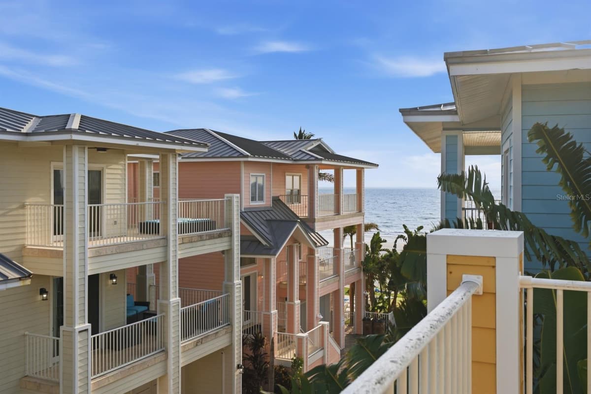 2718 GULF BOULEVARD — photo 36 of 82