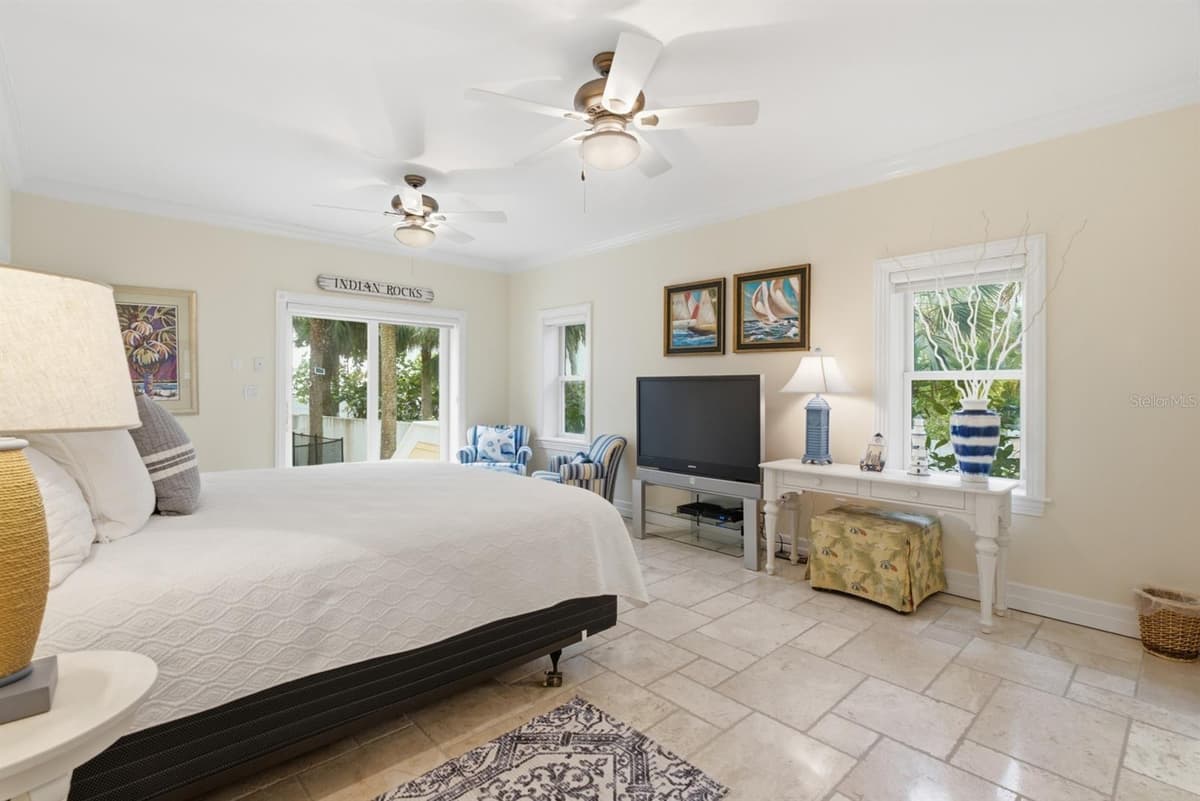 2718 GULF BOULEVARD — photo 44 of 82