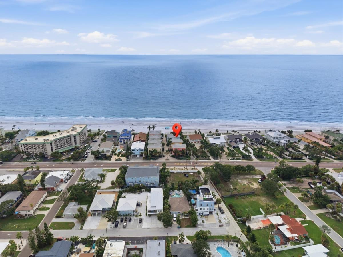 2718 GULF BOULEVARD — photo 81 of 82