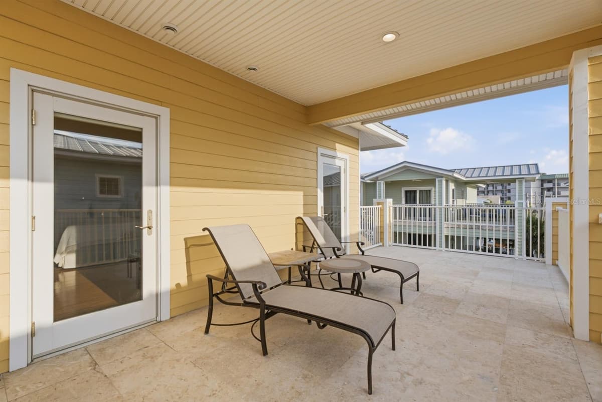 2718 GULF BOULEVARD — photo 33 of 82