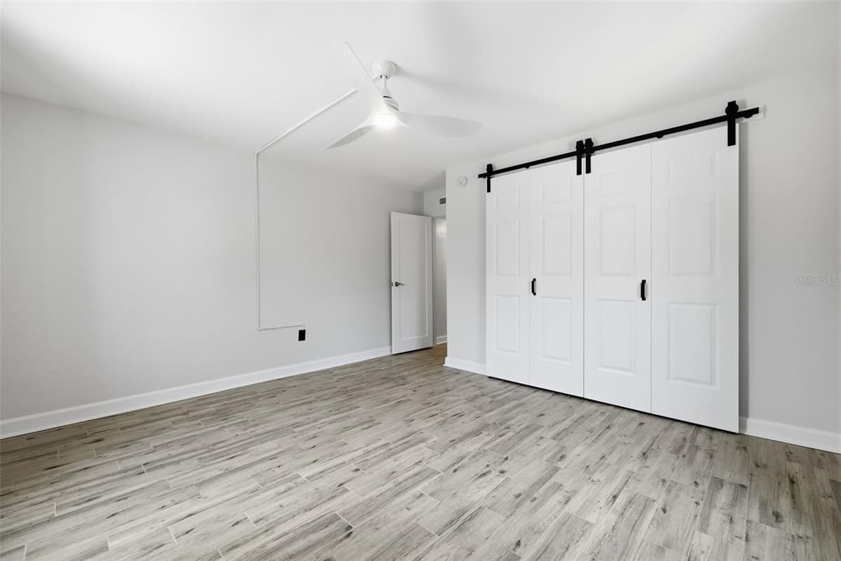 841 4TH AVENUE — photo 19 of 35