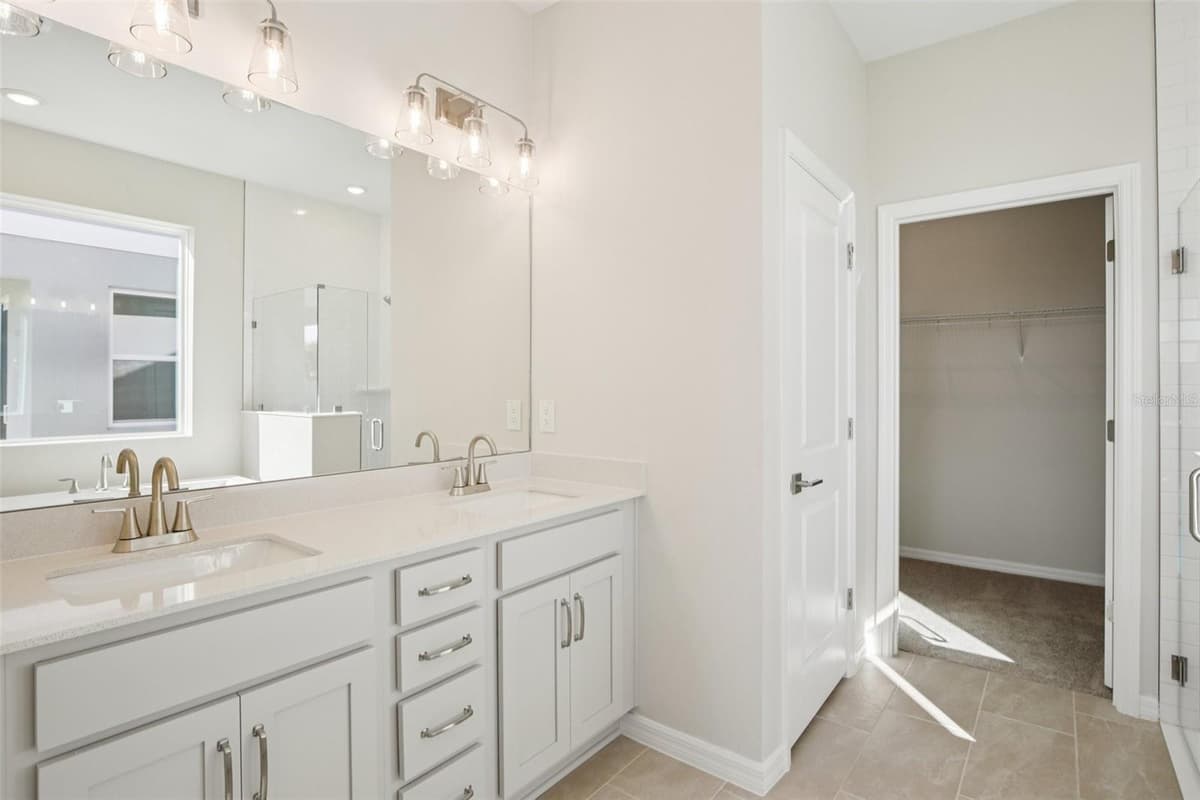 5911 FRESH FLORA DRIVE — photo 12 of 15