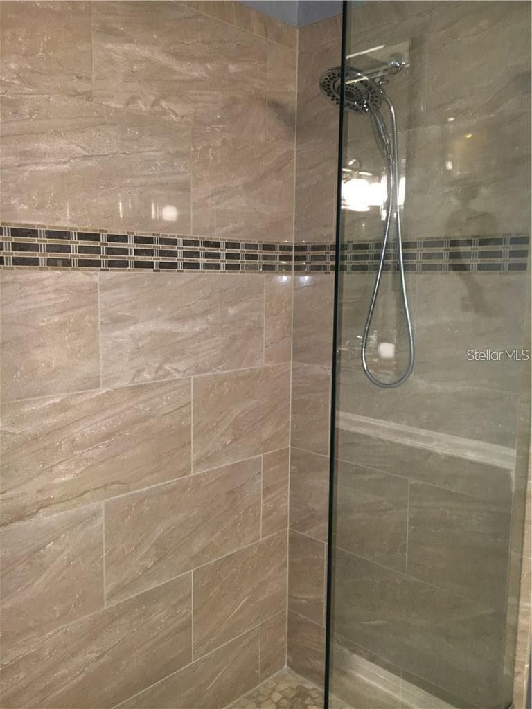 4138 CENTRAL SARASOTA PARKWAY — photo 12 of 19