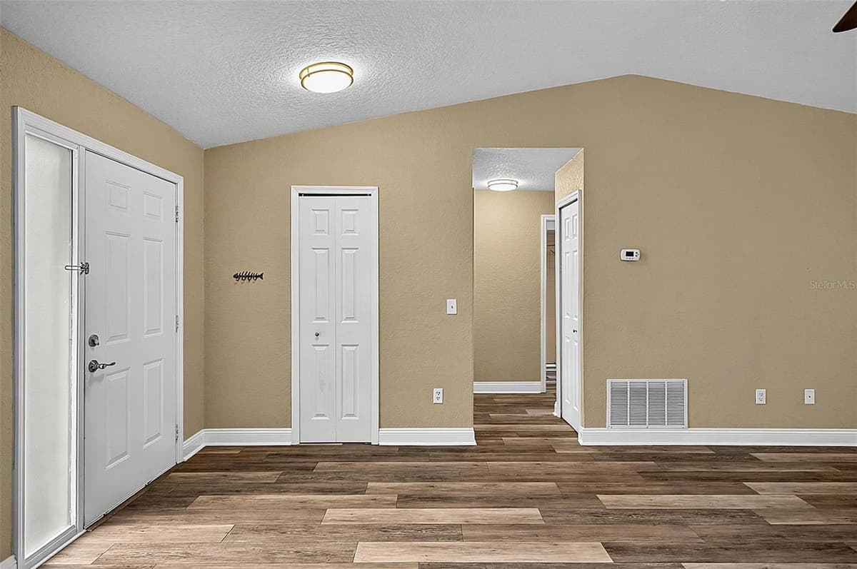 43 BAY SPRING PLACE — photo 33 of 71