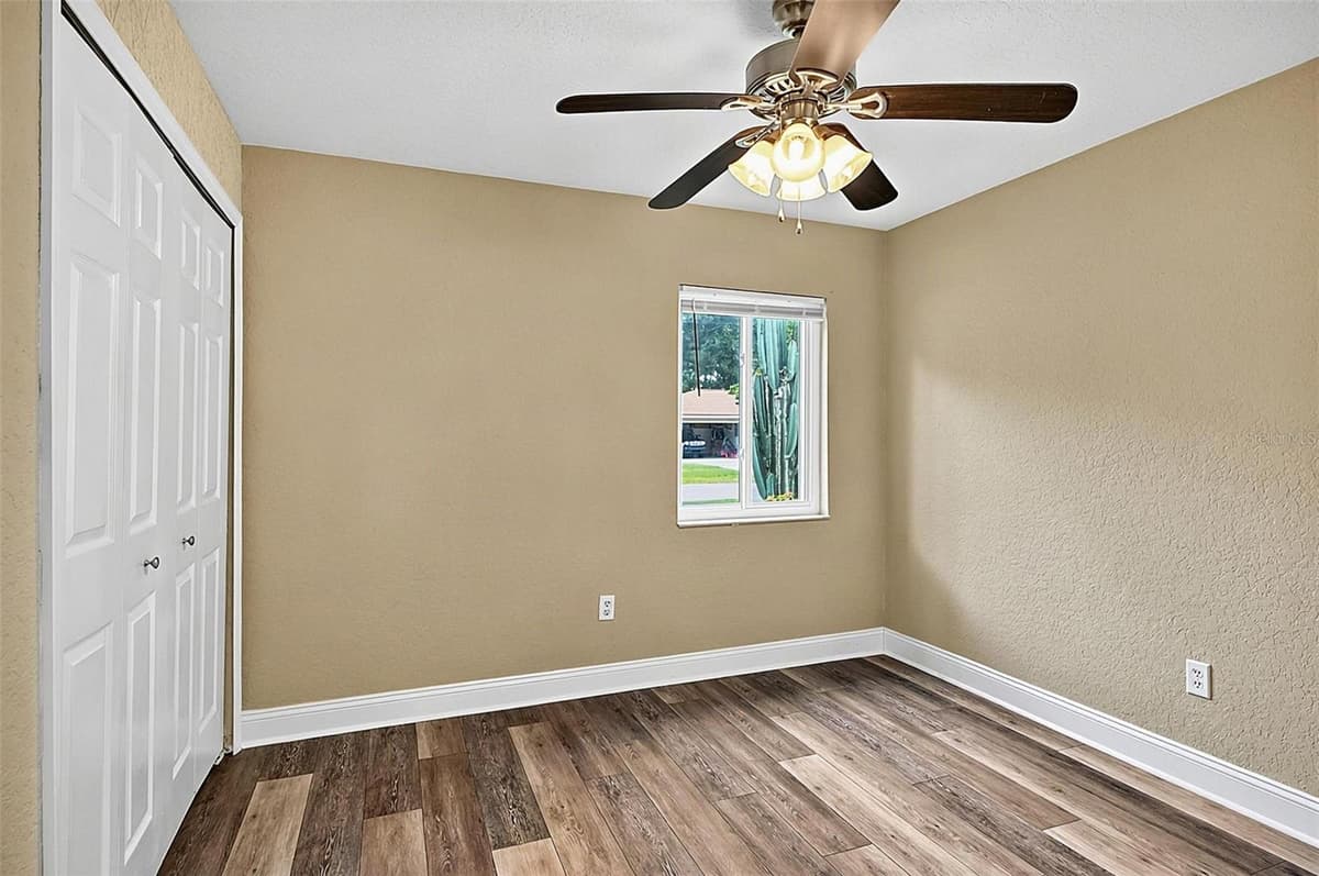 43 BAY SPRING PLACE — photo 34 of 71