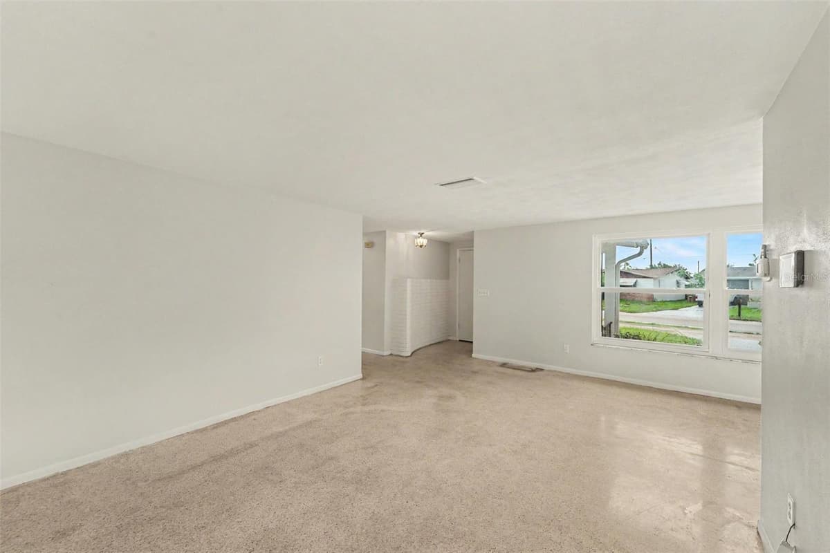 3536 KIMBERLY OAKS DRIVE — photo 5 of 31
