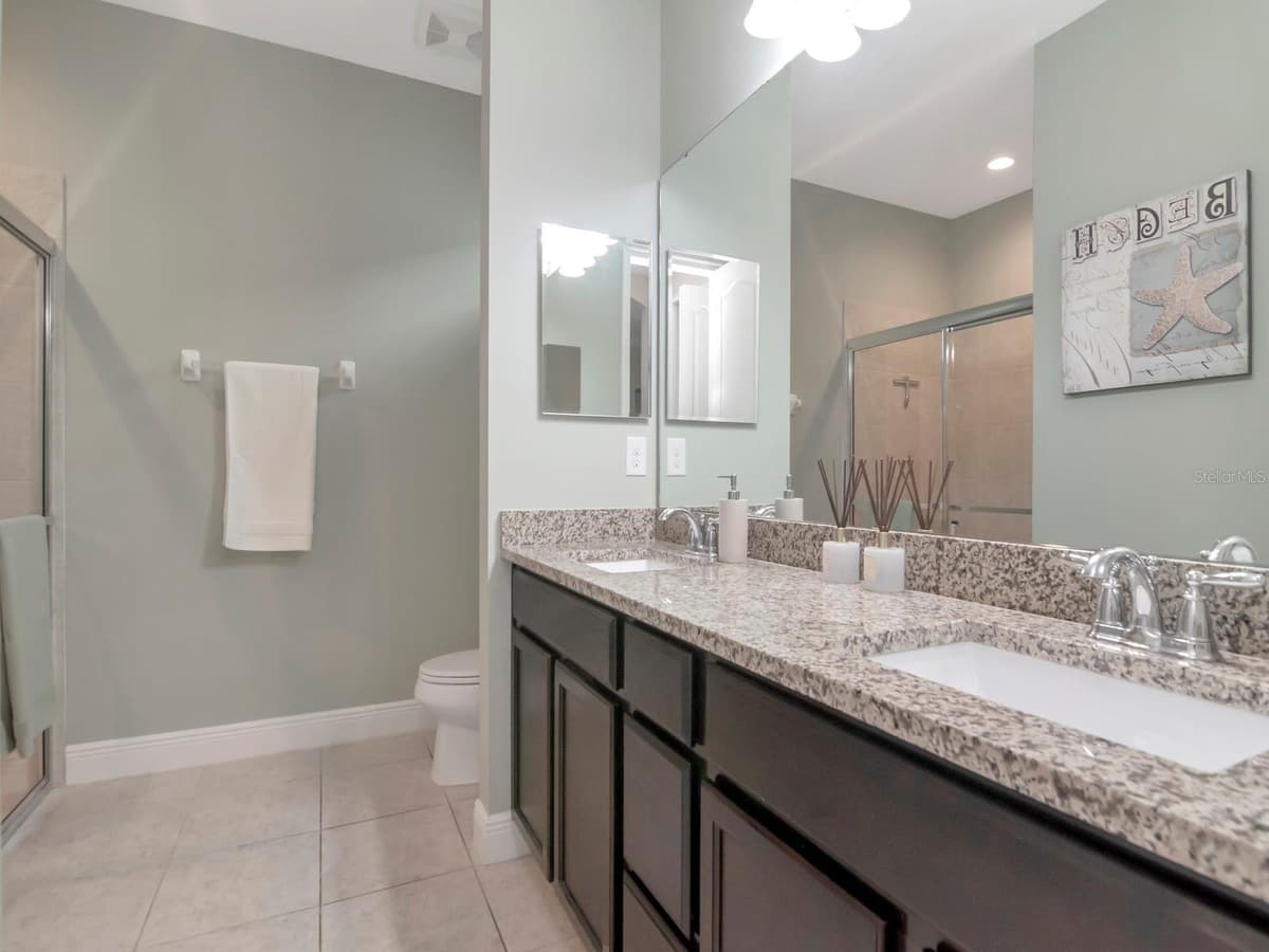 8213 SUMMER BROOK COURT — photo 15 of 40