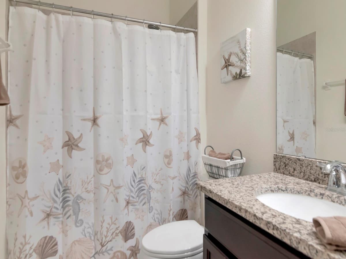 8213 SUMMER BROOK COURT — photo 32 of 40