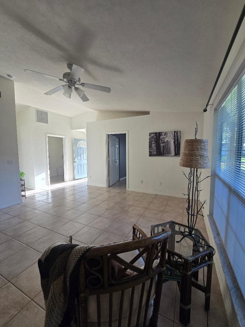 13607 135 DRIVE — photo 14 of 27