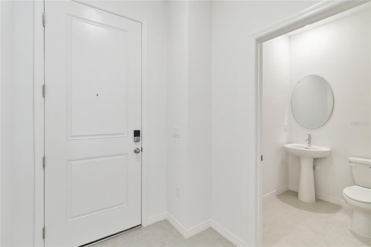 5213 LUISA COURT — photo 5 of 21