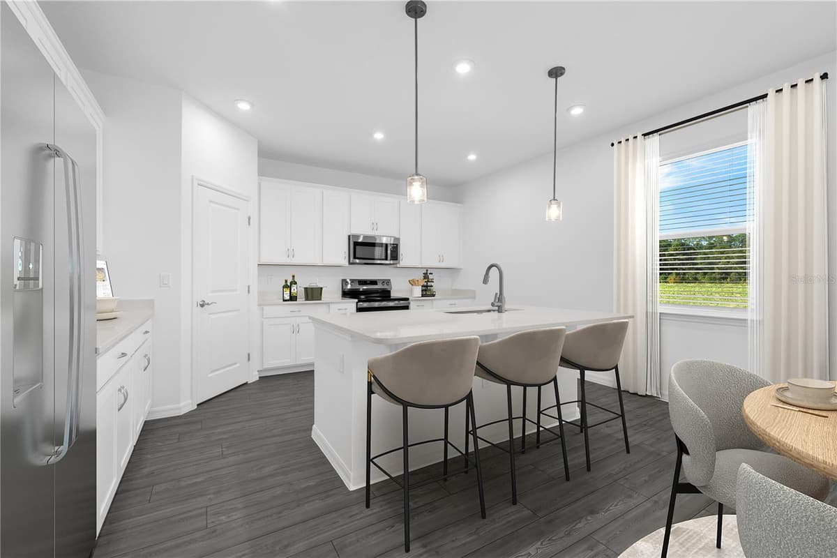 1729 FLAG STREET — photo 4 of 27
