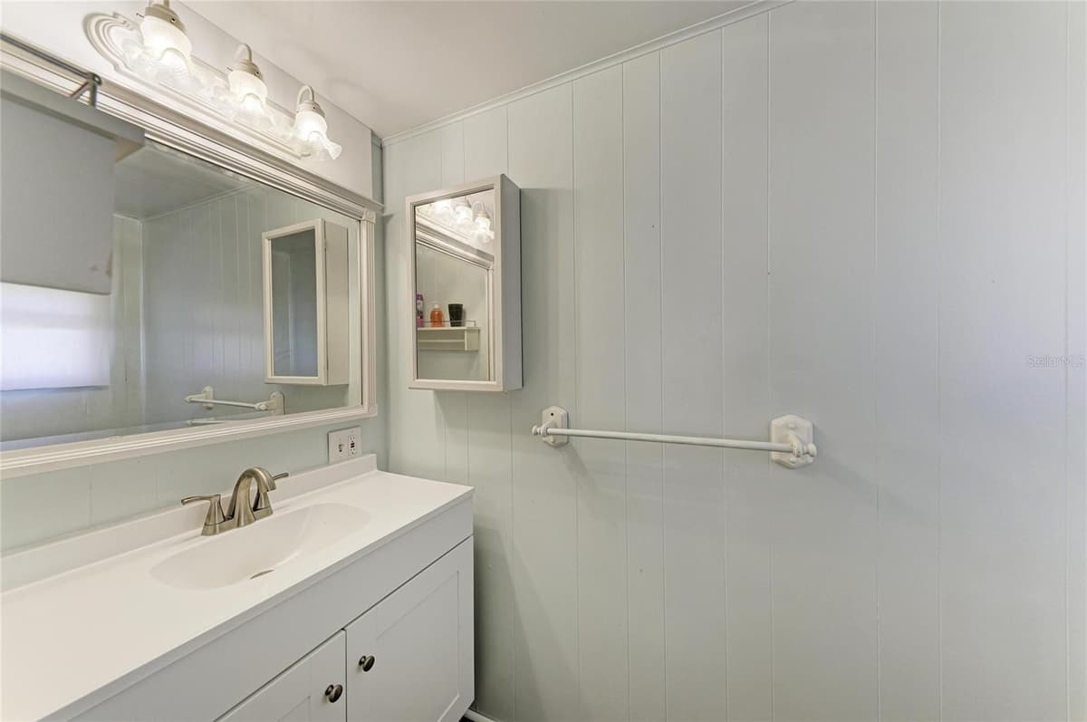 4924 OAKLAND HILLS AVENUE — photo 24 of 85