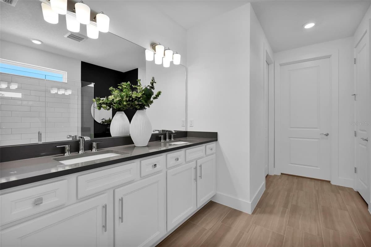 308 FISHTAIL PLACE — photo 19 of 26