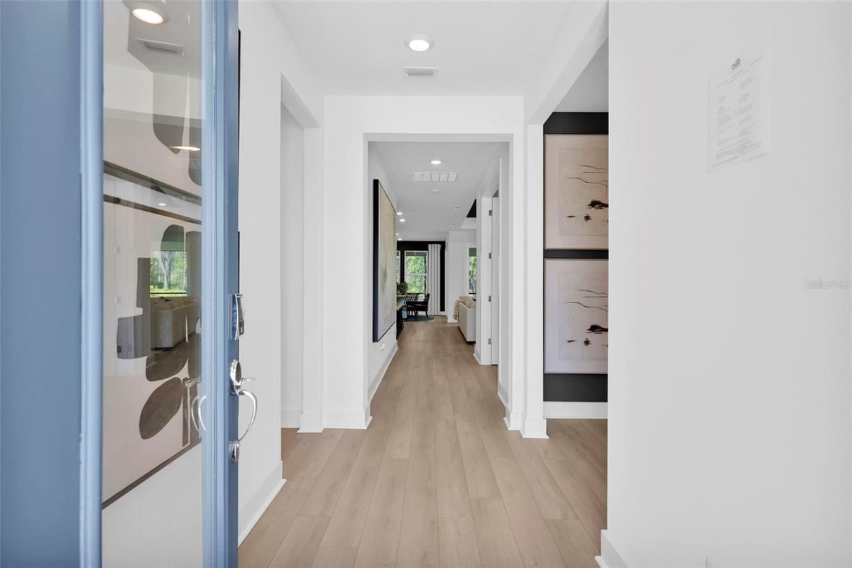 308 FISHTAIL PLACE — photo 11 of 26