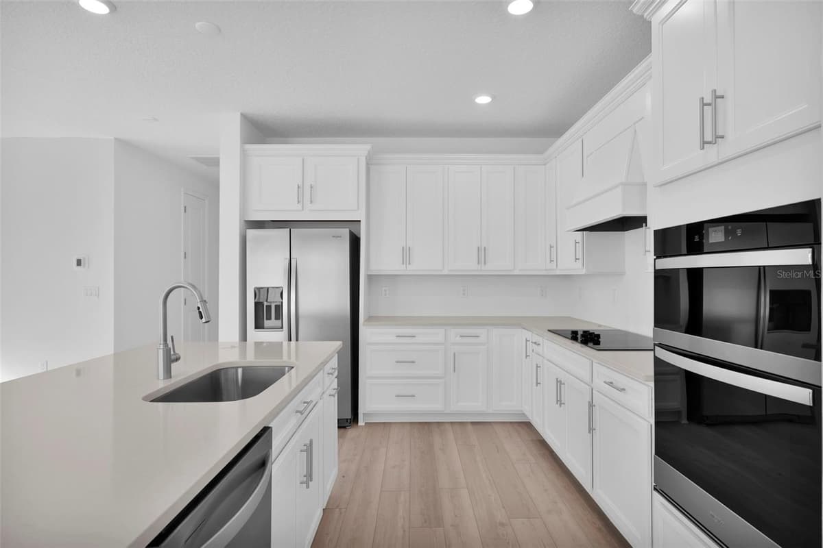 308 FISHTAIL PLACE — photo 10 of 26