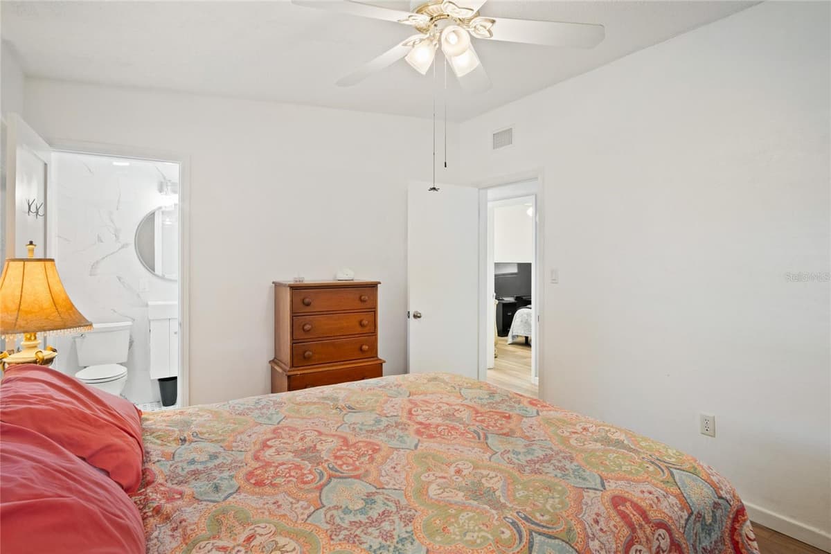 1840 POWERS DRIVE — photo 17 of 38