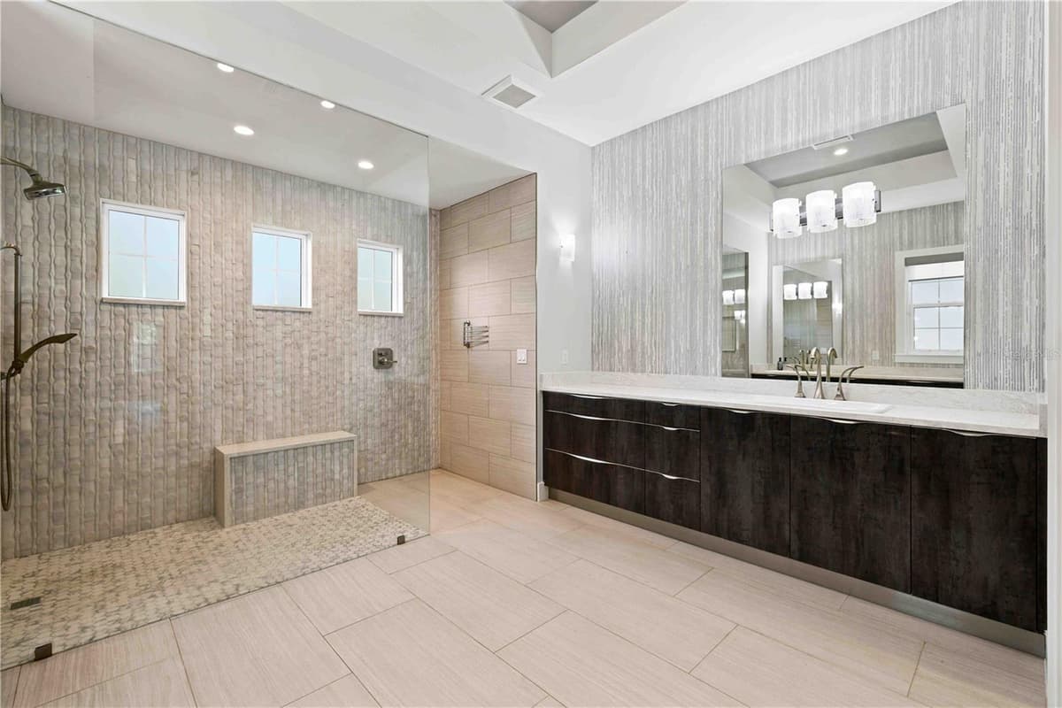 21724 DEER POINTE CROSSING — photo 36 of 46