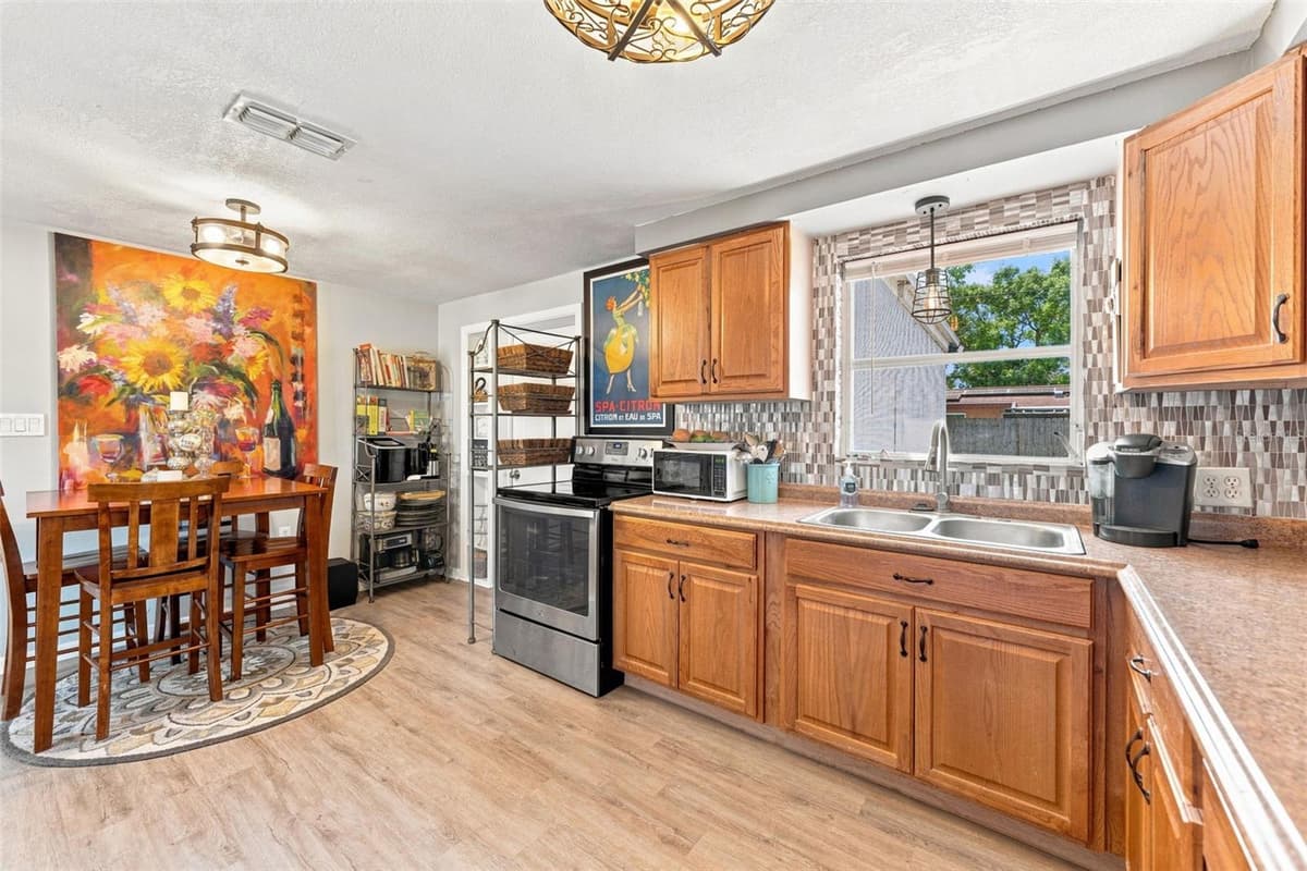 3607 LATIMER STREET — photo 6 of 19