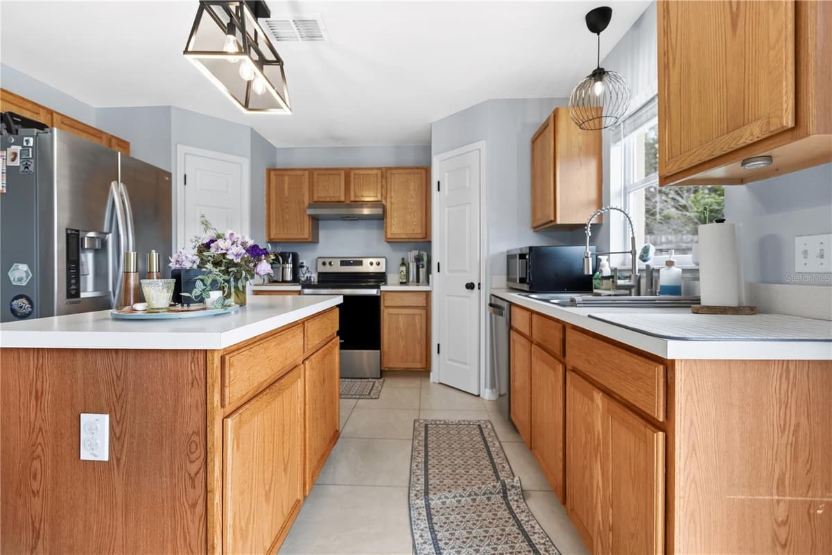 10304 RIVER BREAM DRIVE — photo 10 of 45