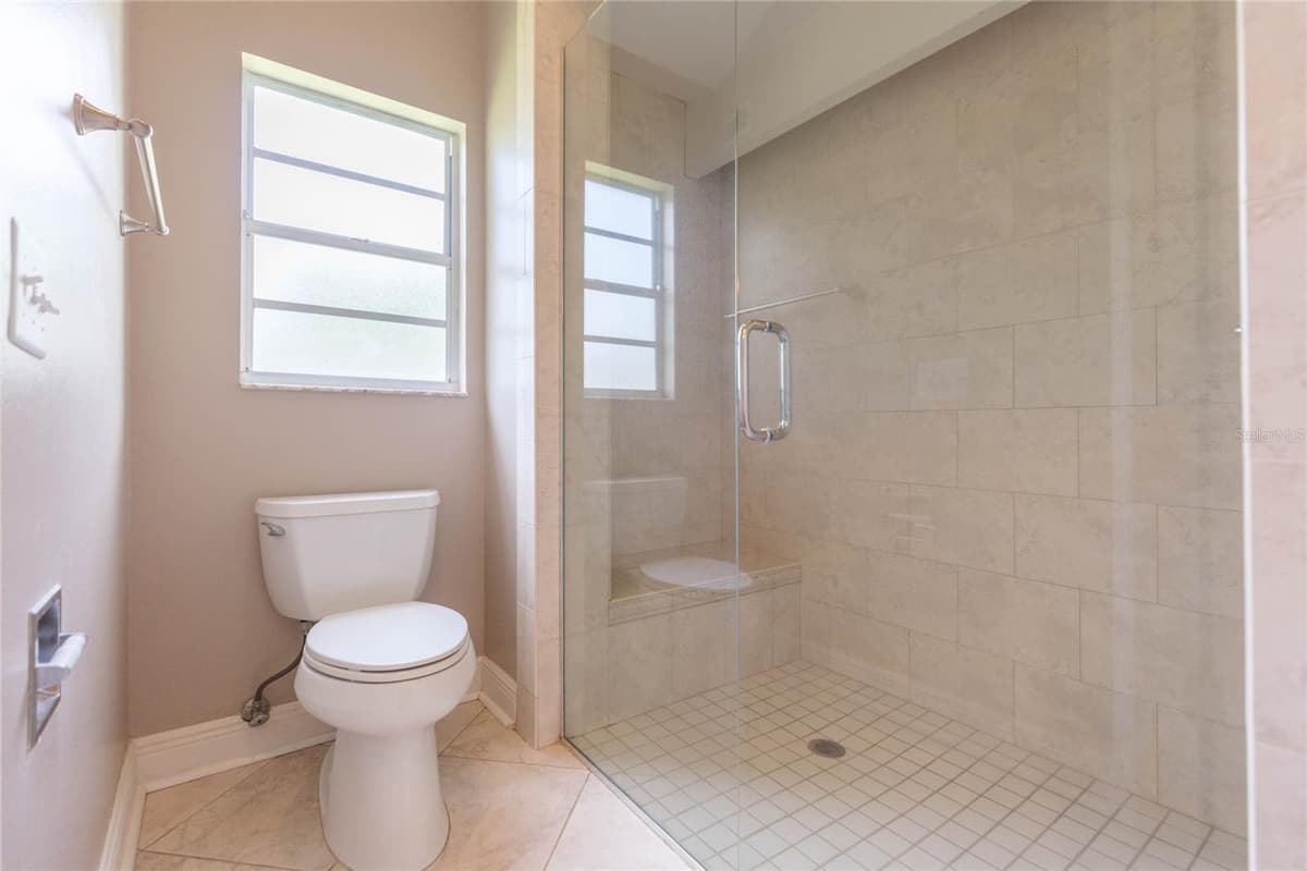 1405 OXFORDSHIRE COURT — photo 45 of 73