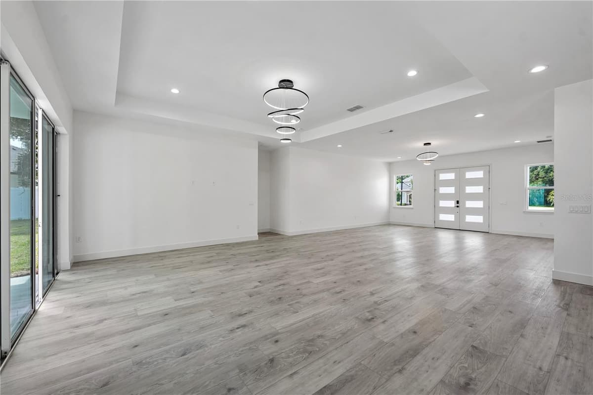 9531 MID SUMMER LANE — photo 40 of 53