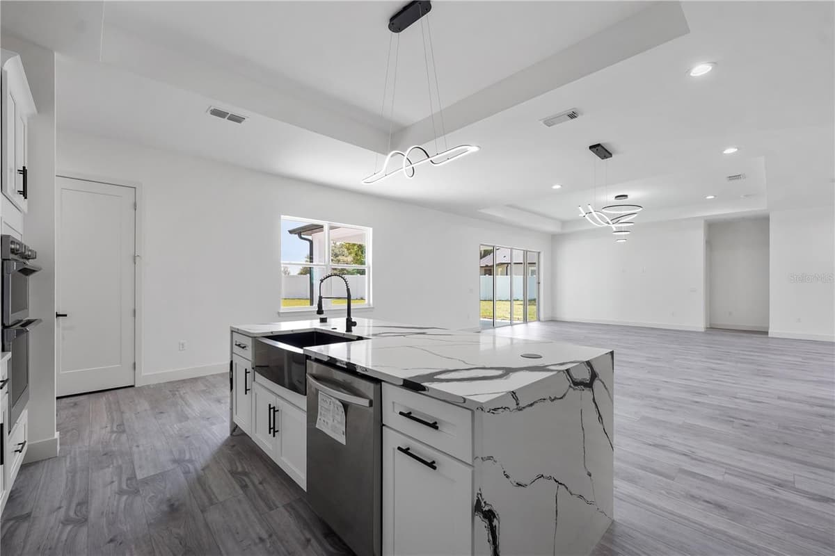 9531 MID SUMMER LANE — photo 37 of 53