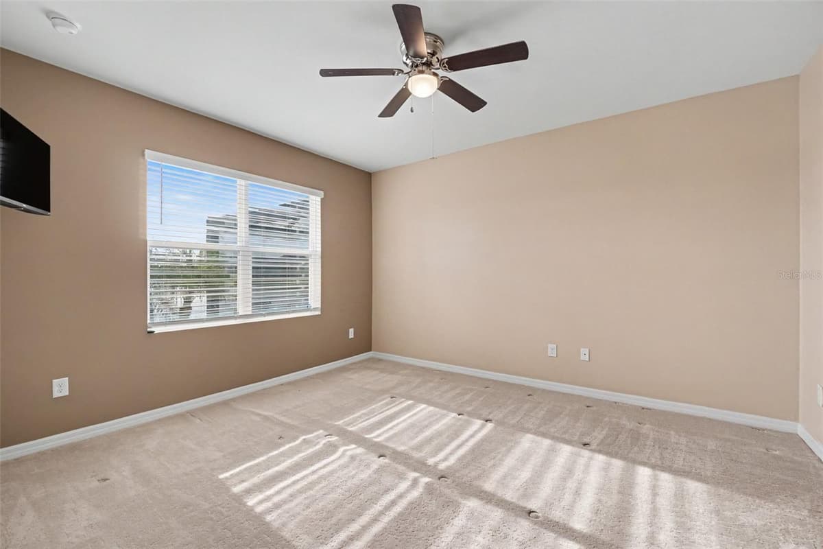 7136 CRYSTAL WAY — photo 16 of 57
