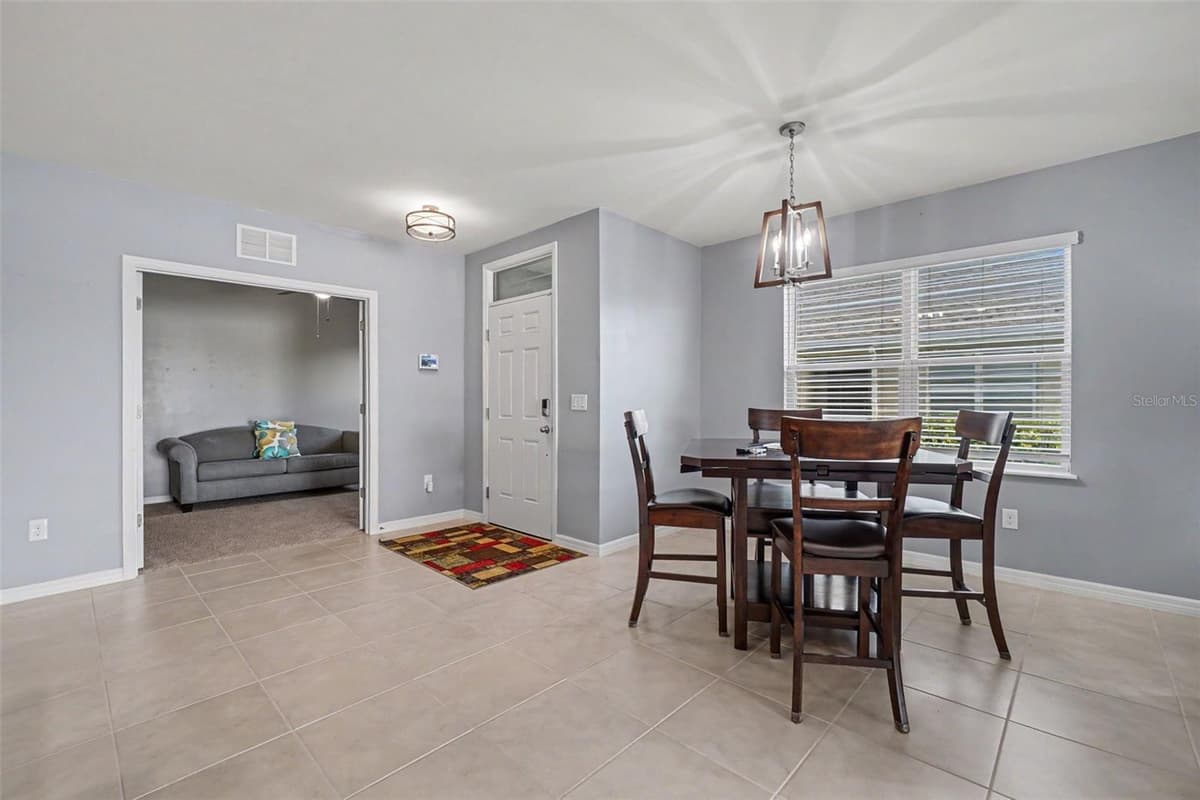 7136 CRYSTAL WAY — photo 8 of 57