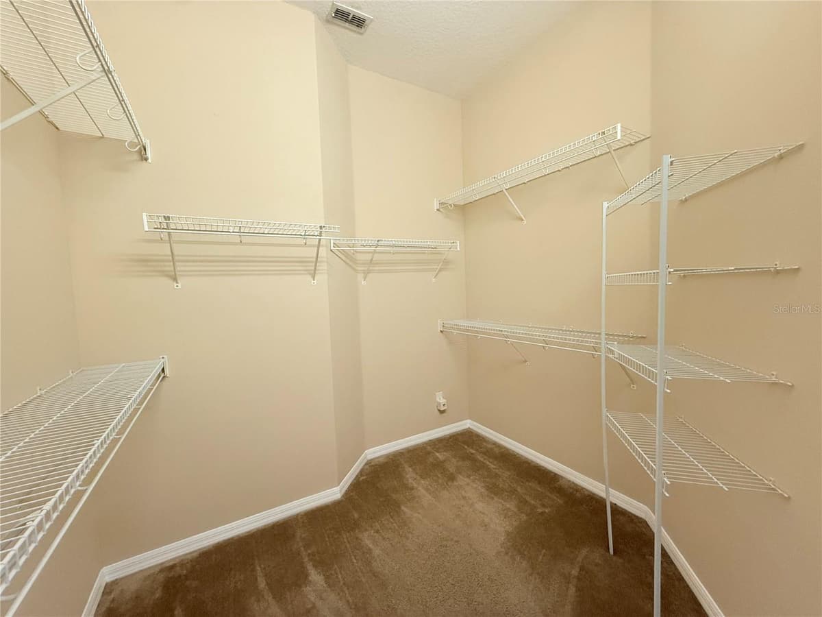 5126 MAJESTIC WOODS PL — photo 25 of 31