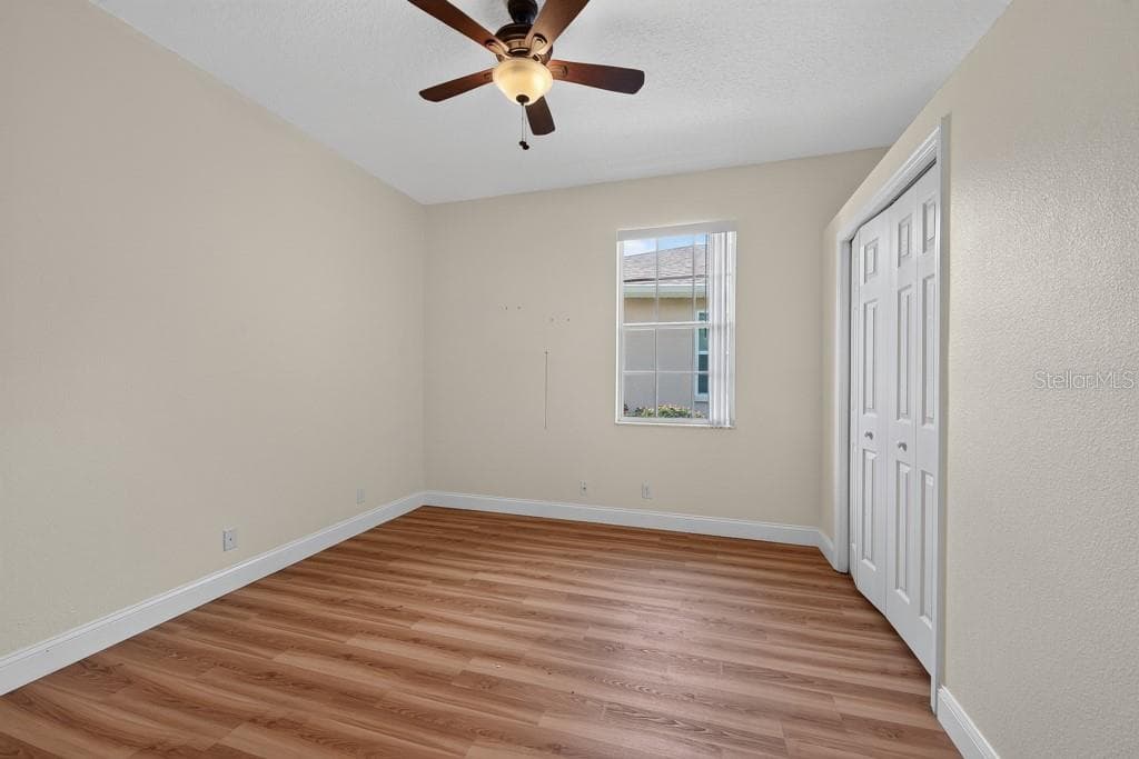 4355 BURNBERRY GLEN COURT — photo 28 of 50