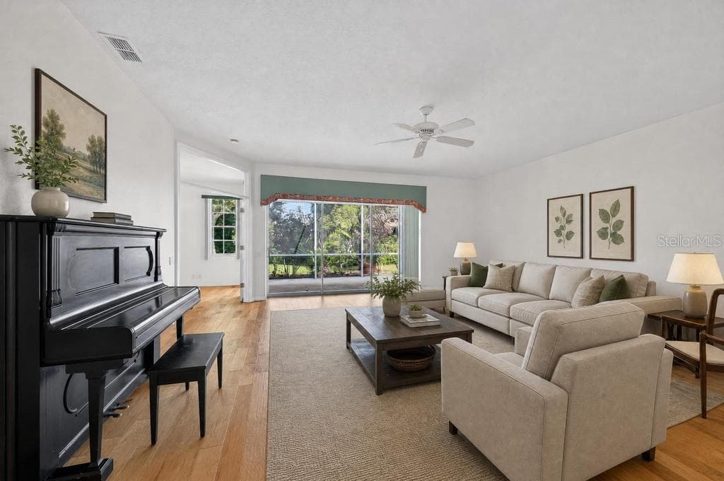 4355 BURNBERRY GLEN COURT — photo 14 of 50