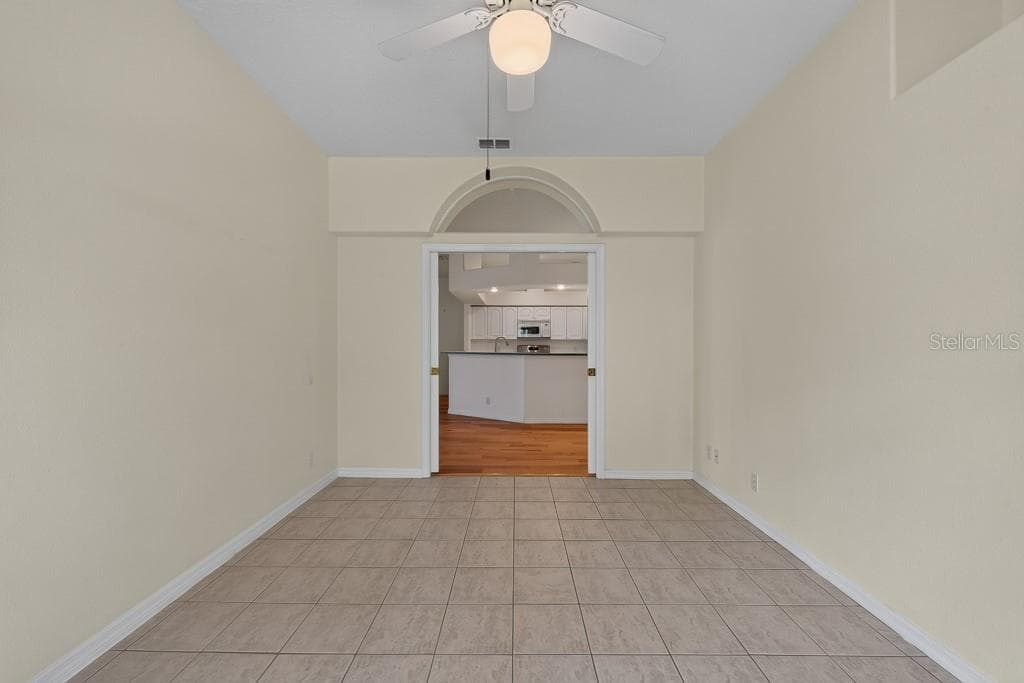 4355 BURNBERRY GLEN COURT — photo 27 of 50