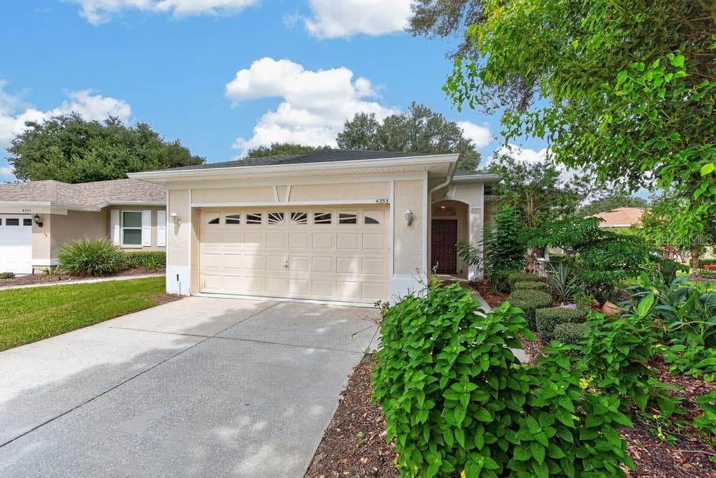 4355 BURNBERRY GLEN COURT — photo 40 of 50