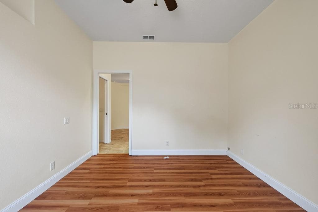 4355 BURNBERRY GLEN COURT — photo 30 of 50