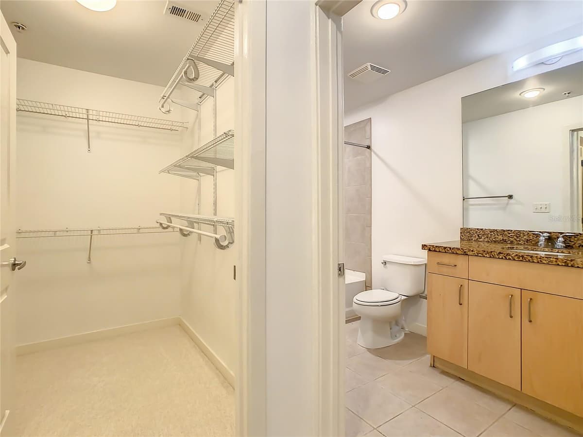 155 COURT AVENUE — photo 14 of 35