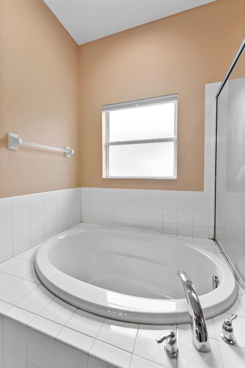 901 PARKER DEN DRIVE — photo 21 of 44