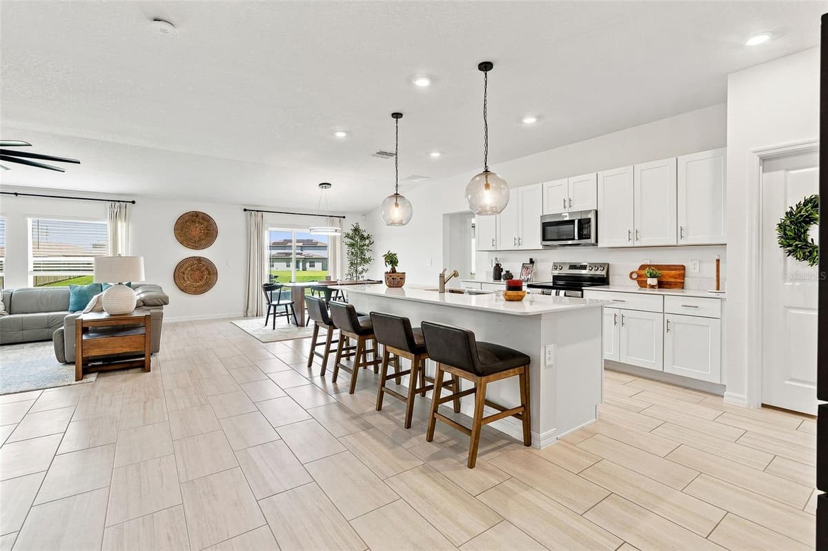 15173 RAINBOW QUARTZ STREET — photo 14 of 41