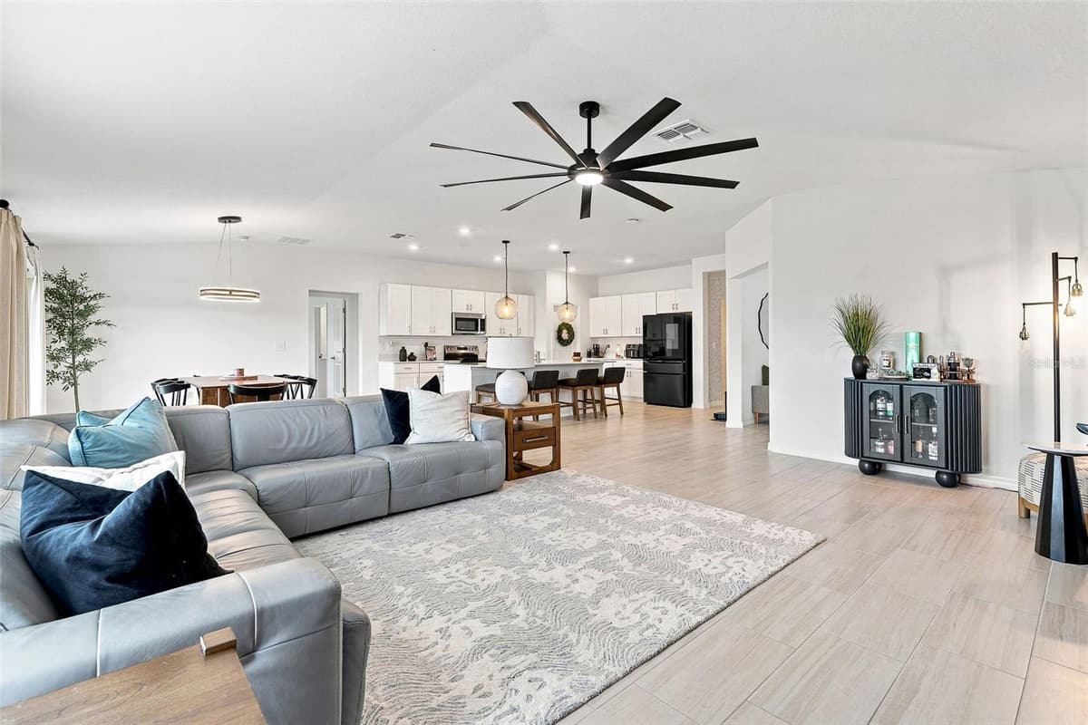 15173 RAINBOW QUARTZ STREET — photo 16 of 41