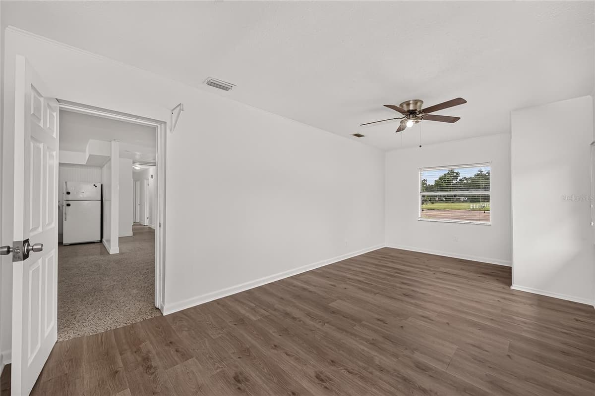 708 PARSONS AVENUE — photo 21 of 52