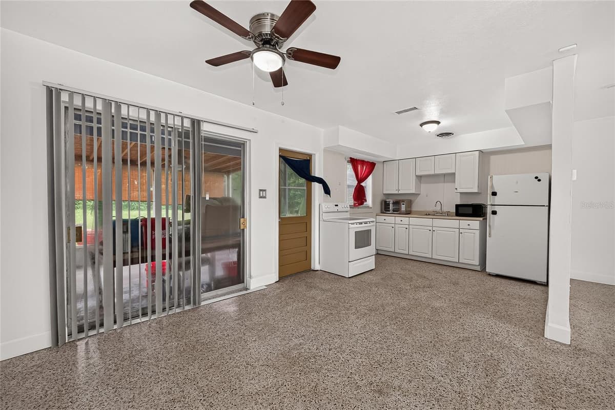 708 PARSONS AVENUE — photo 14 of 52