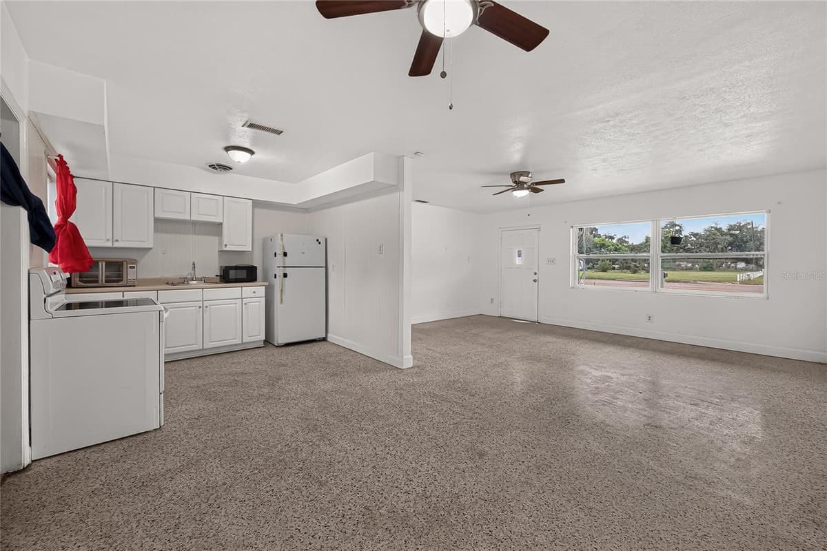 708 PARSONS AVENUE — photo 15 of 52