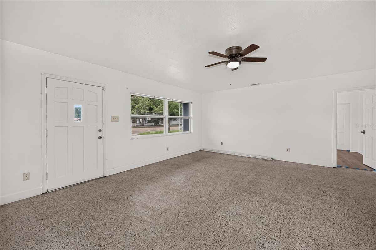 708 PARSONS AVENUE — photo 13 of 52