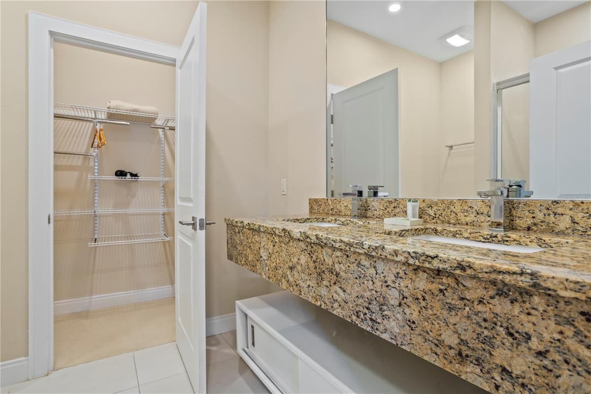 7628 RECIFE DRIVE — photo 32 of 67