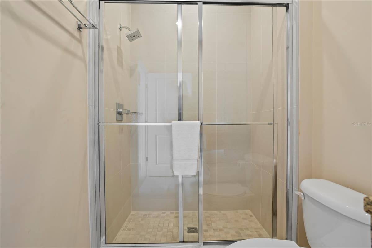 7628 RECIFE DRIVE — photo 42 of 67